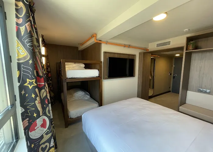 JOST Auberge De Jeunesse CentreHotel Lille